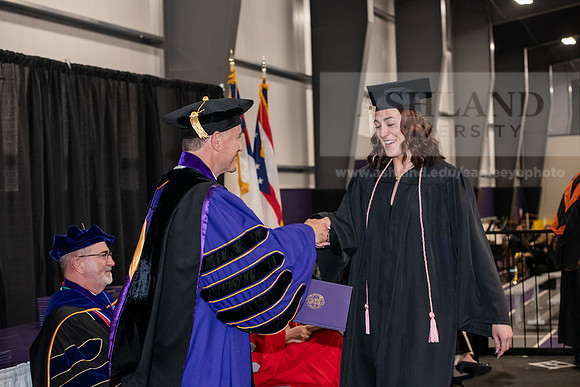 129SPGraduate0523ALW_2901