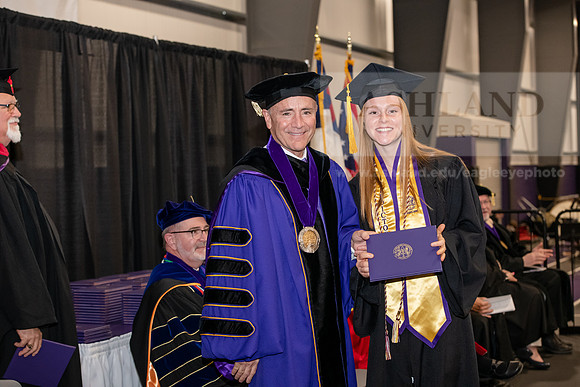 032SPGraduate0523ALW_2635