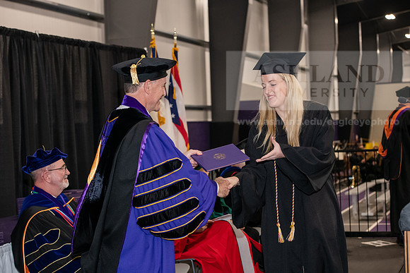 186SPGraduate0523ALW_2939