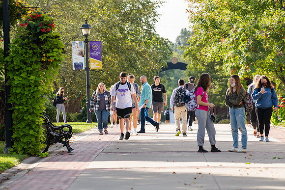CampusLifeFall1021ALW_3065