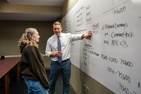 COBEAccountingProfHinkel1026AWB_5709
