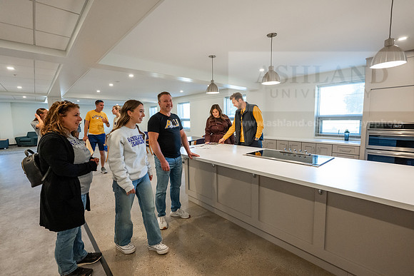 HomecomingAmstutzTours1026AWB_1594