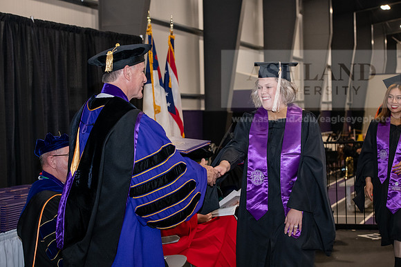 040SPGraduate0523ALW_2309