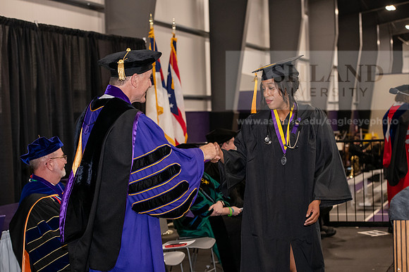042SPGraduate0523ALW_3178