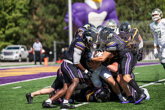 HomecomingAUvTiffinFtball1026AWB_2700