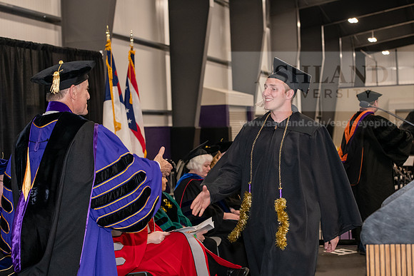 097SPGraduate0523ALW_2879