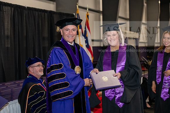 042SPGraduate0523ALW_2311