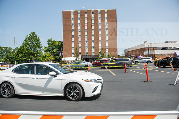 MoveInDay0824AWB_0455