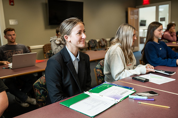 COBEAccountingProfHinkel1026AWB_5679
