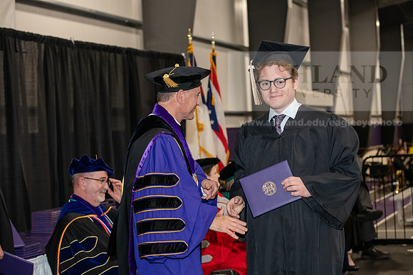 003SPGraduate0523ALW_2818