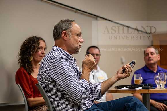 SeminaryMcKnightPanelDiscussion1026AWB_8326