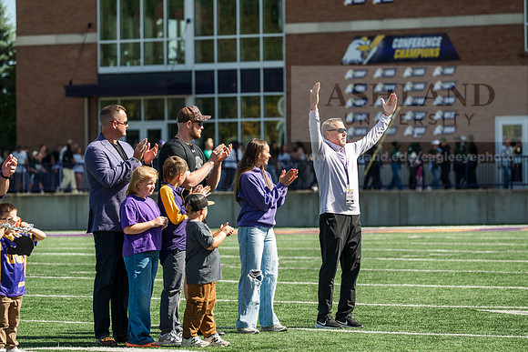 HomecomingAUvTiffinFtball1026AWB_2776