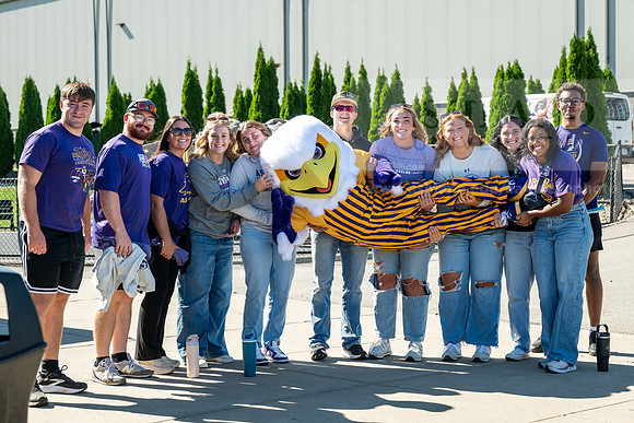 HomecomingAUvTiffinFtball1026AWB_3669