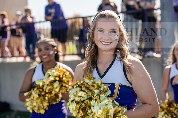 HOCOAUvOHDomFootballGame1024AWB_1091