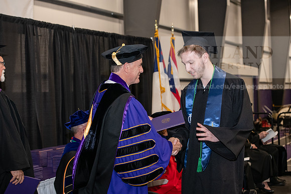 070SPGraduate0523ALW_2658