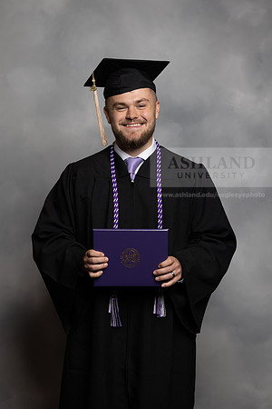 142SPGraduate0523CCP10091