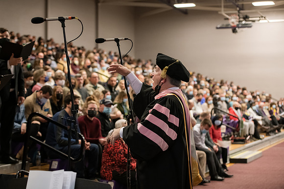121WiGradCeremony1221ALW_6409