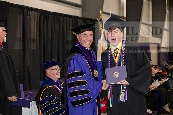 038SPGraduate0523ALW_2841