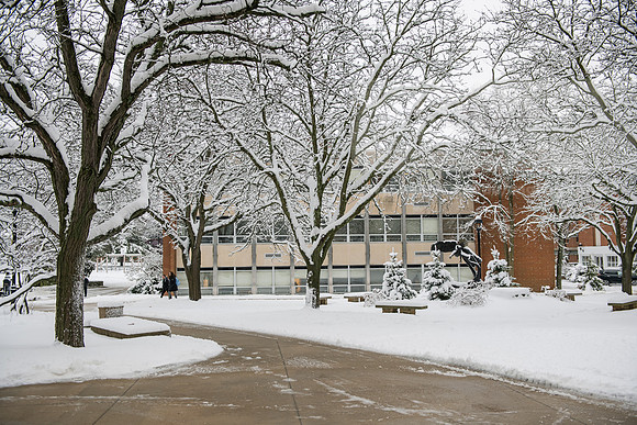 WinterCampusLife0123ALW_2957