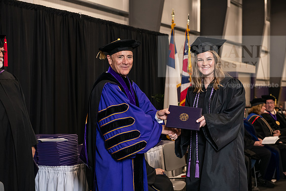 015SpGradBachelorNursing0524AWB_9719