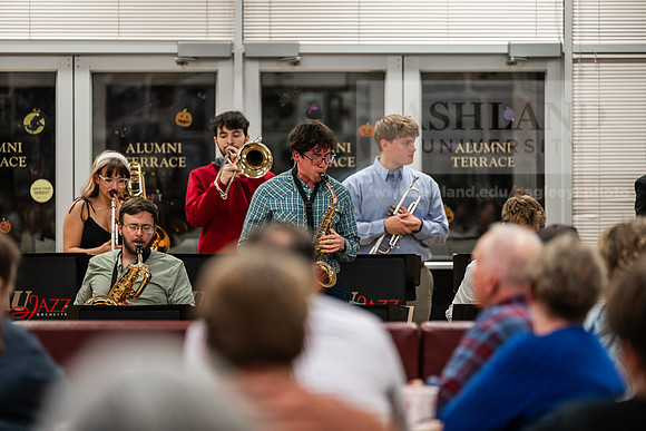JazzatheNest1026AWB_7227