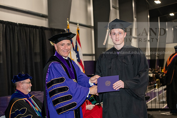 008SPGraduate0523ALW_2821