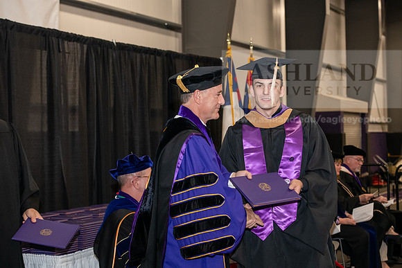 090SPGraduate0523ALW_2344