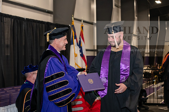 051SPGraduate0523ALW_2317