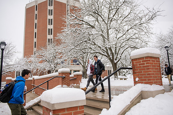 WinterCampusLife0123ALW_4026