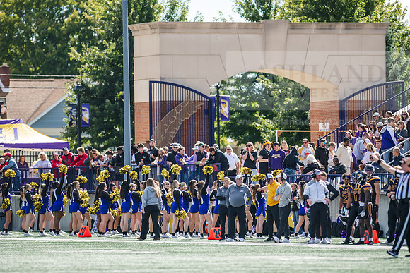 HomecomingAUvTiffinFtball1026AWB_3809