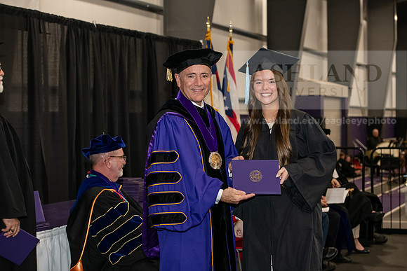 184SPGraduate0523ALW_3111