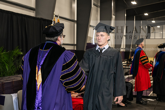 091SPGradBachelorArts0525AWB_3451