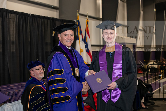 056SPGraduate0523ALW_2321