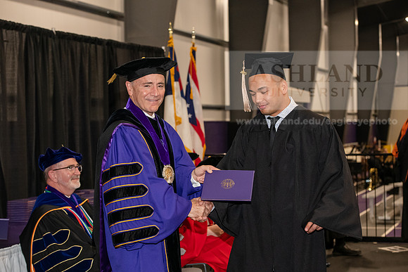 025SPGraduate0523ALW_2832