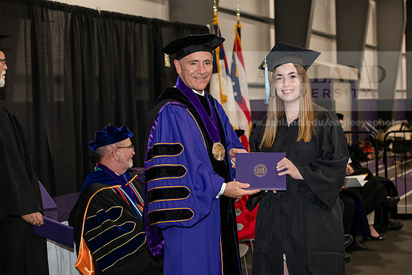 156SPGraduate0523ALW_3093