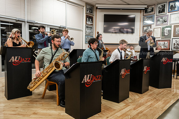 JazzatheNest1026AWB_7444