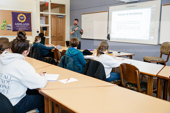 PsychologyClassChartier0226AWB_6908