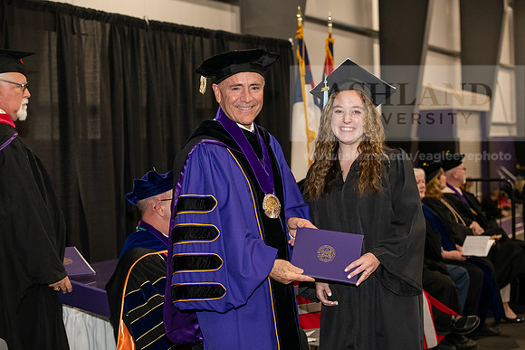 106SPGraduate0523ALW_3060