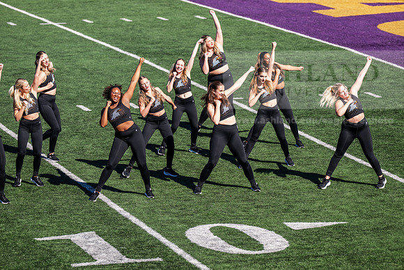 HomecomingAUvTiffinFtball1026AWB_3326
