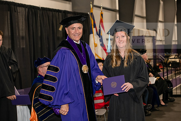 075SPGraduate0523ALW_3040