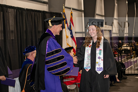 171SPGraduate0523ALW_3102