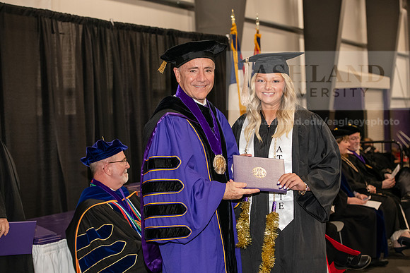 078SPGraduate0523ALW_2867