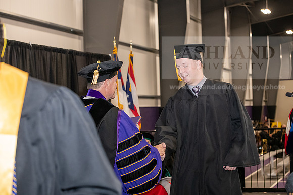 119SPGraduate0523ALW_2689