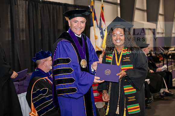 170SPGraduate0523ALW_2721