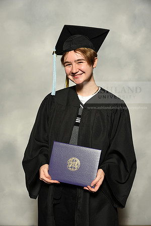 024BachelorEducationWiGrad1221MP7_0979