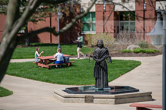 TheologicalSeminaryMasterDivinity0425AWB_8394