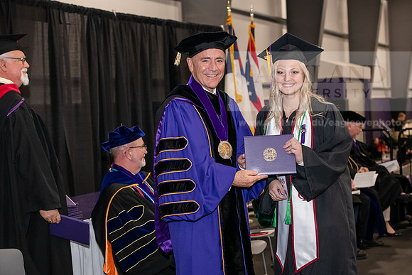 104SPGraduate0523ALW_3221