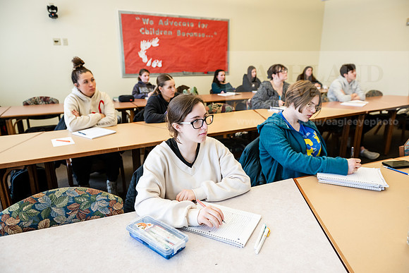 PsychologyClassChartier0226AWB_6898