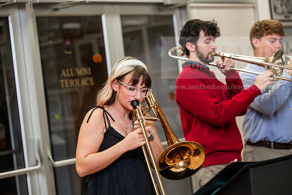 JazzatheNest1026AWB_7112