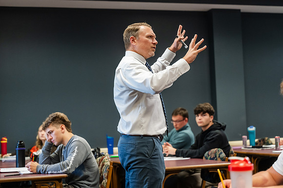 COBEAccountingProfHinkel1026AWB_5208